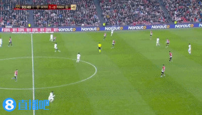 弗兰克：帕利尼亚能和本坦库尔互补，之前我就密切关注他了