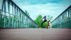 棒球产业与社会文化